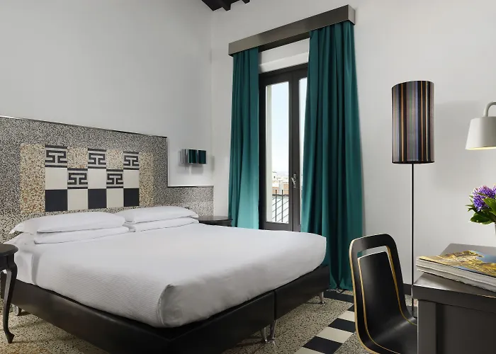 Hotel Universo - Wtb