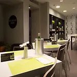 Universo - Wtb Hotel Florencia