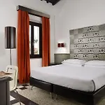 Universo - Wtb Hotel Florencia